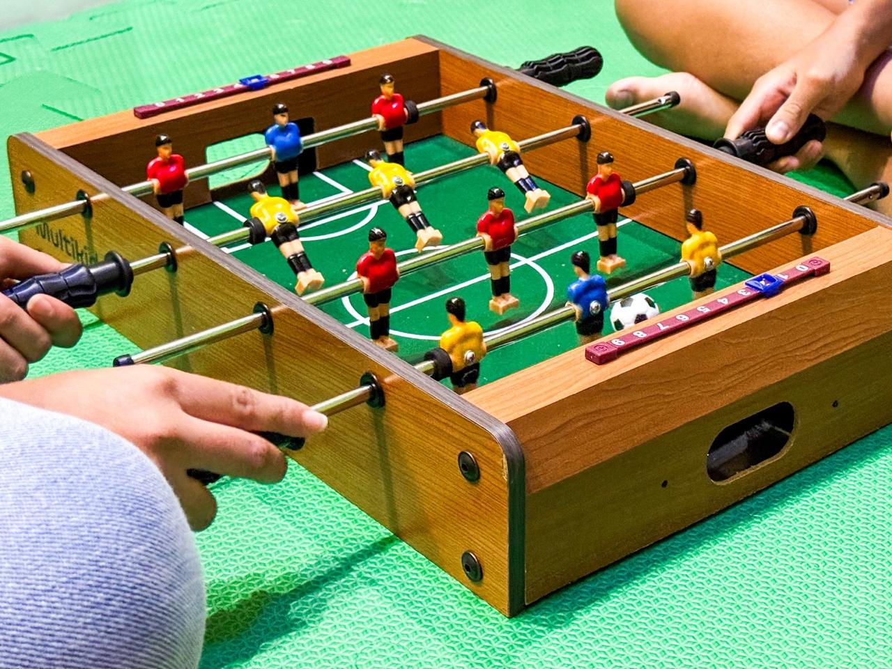 Jogo de totó utilizado como recurso lúdico no atendimento
